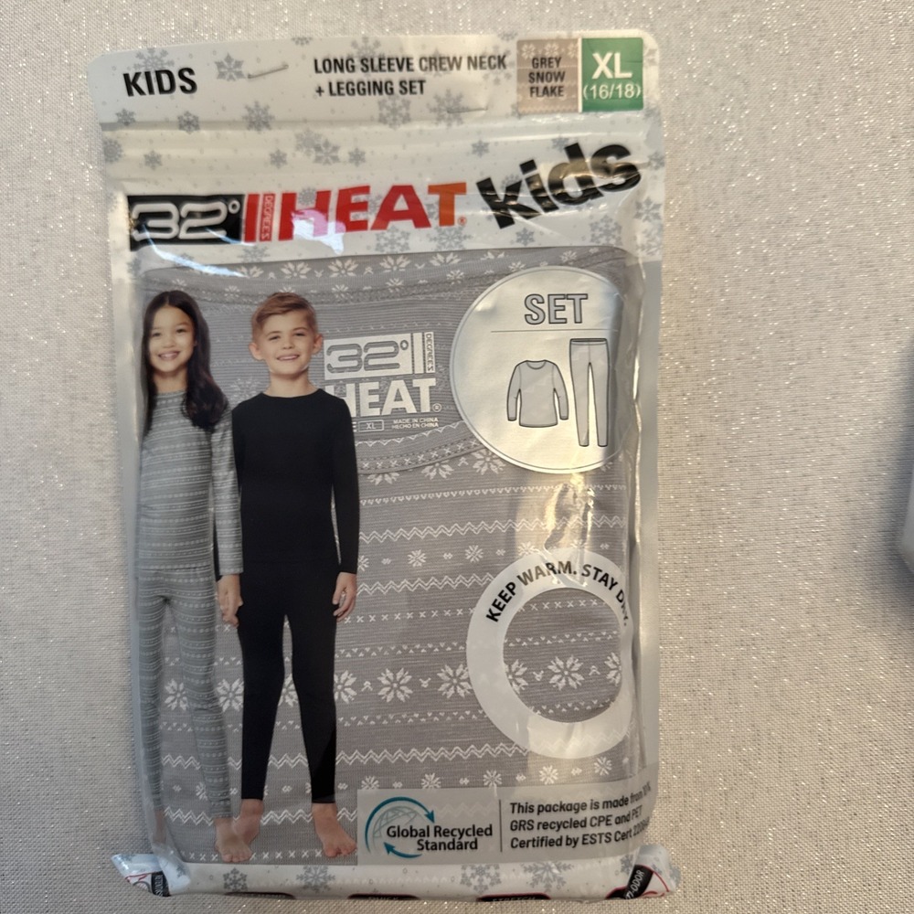 32 Degrees Heat Kids Long Sleeve & Legging Set Grey Snow Flake XL 16/18 NEW